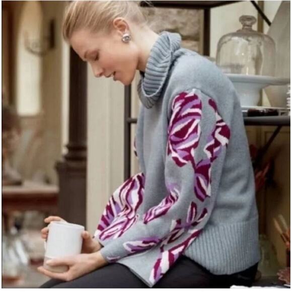 CAbi Eden Pullover Turtleneck Sweater Sz Small EUC Floral Bell Sleeves Gray 3704 - Picture 1 of 12